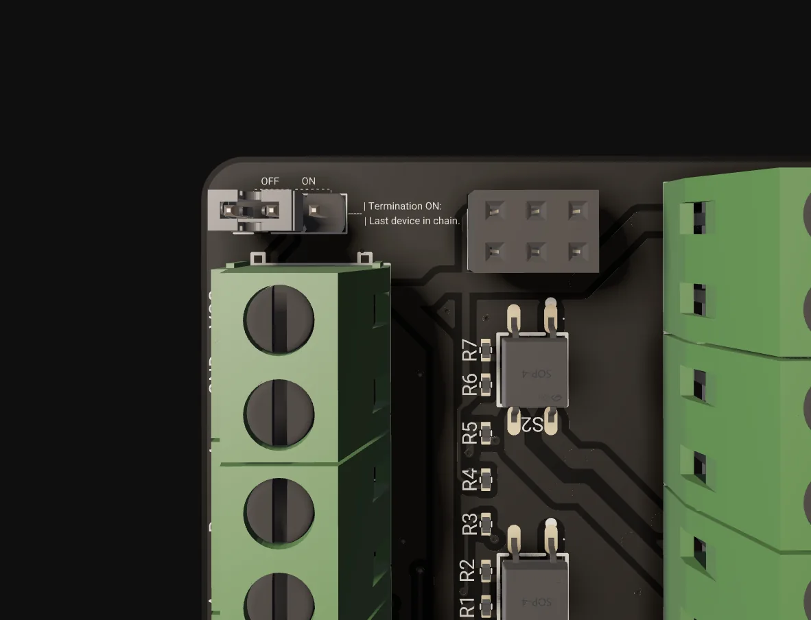 AXON SC-E — detaj i konektorëve